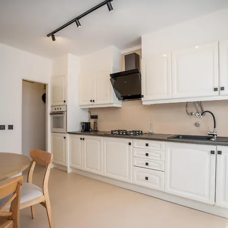 Appartement Bivar 23 *